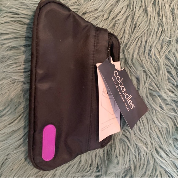 Caboodles fanny pack and clutch - Picture 5 of 9